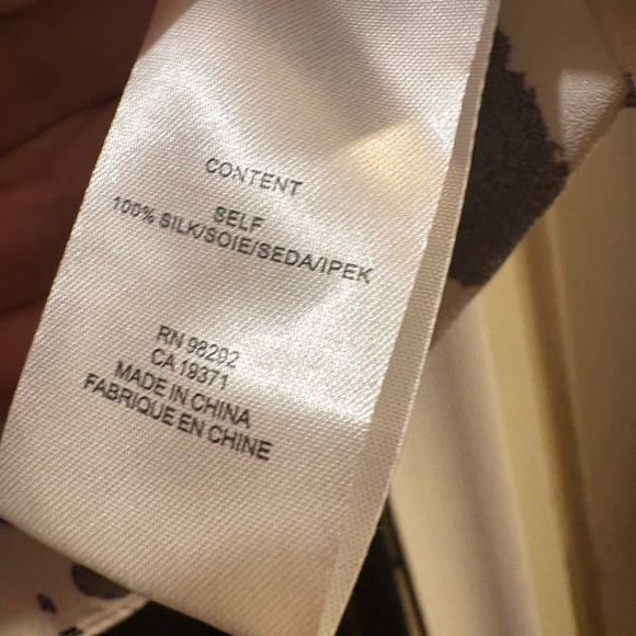 Tibi 100% silk leopard print Black and White blouse ruched drawstring sleeves 4 - Picture 6 of 8